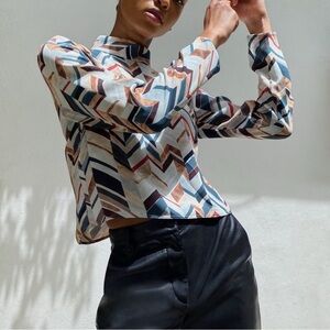 Aritzia Babaton Campbell Blouse Size Large